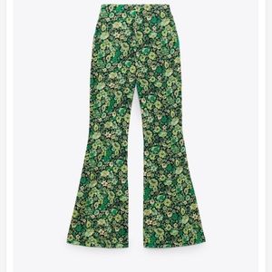 Zara Pants Flare Leg High Rise Green Floral Print Stretchy Women’s Size Small